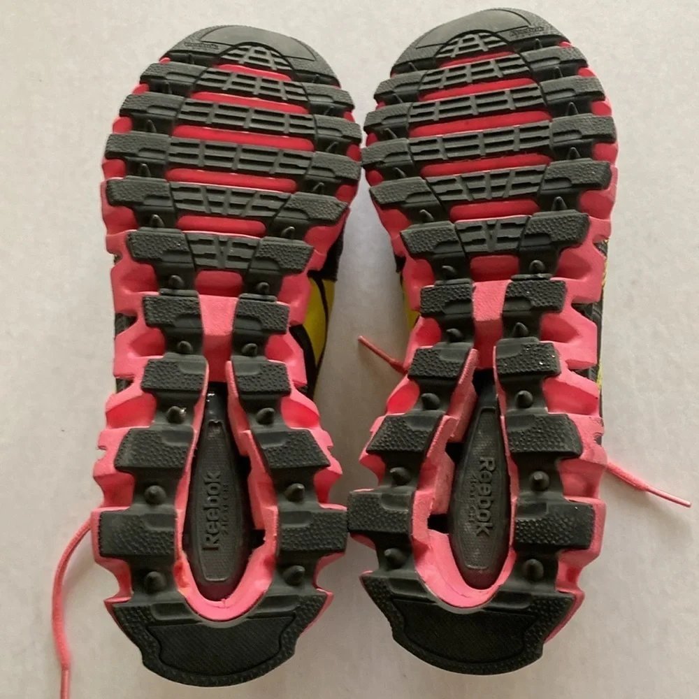 Reebok zigtech black